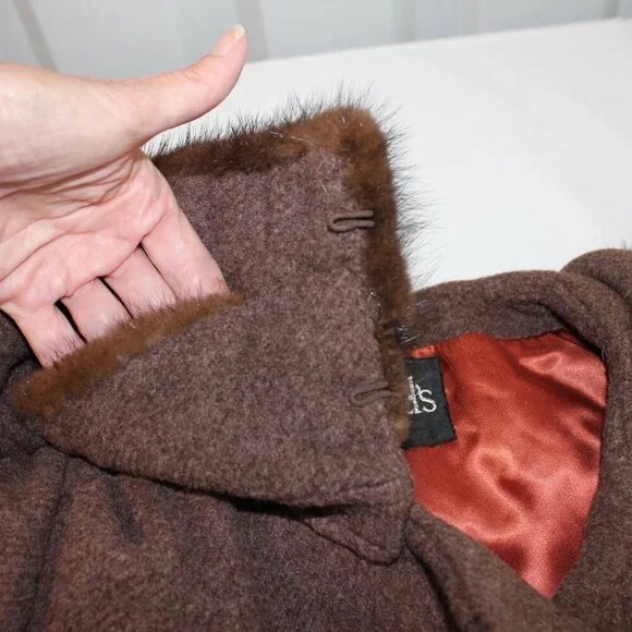 Vintage Garfinkels Womens Wool? Coat Mink Fur Collar Double Breasted NWT Large? - Picture 13 of 16